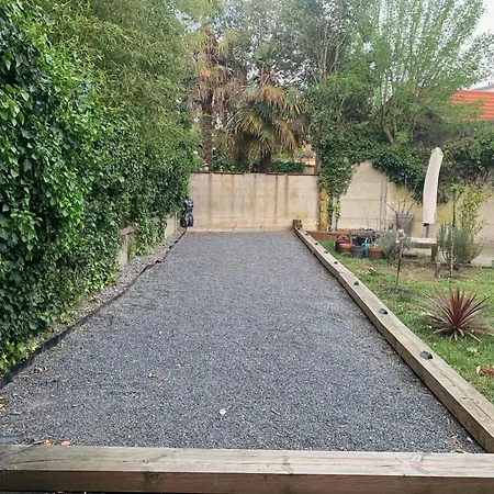 Superbe T3- Two Bedrooms With Garden And Petanque! Perfect Spot! *