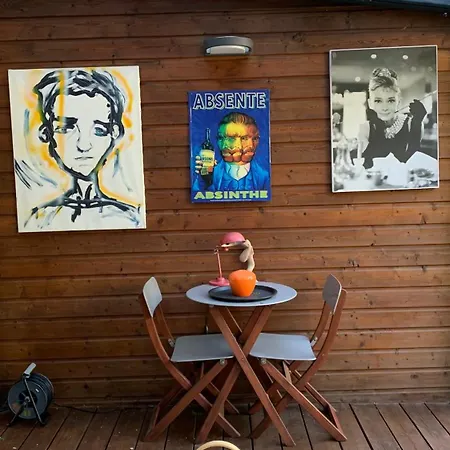 Daire Superbe T3- Two Bedrooms With Garden And Petanque! Perfect Spot! *