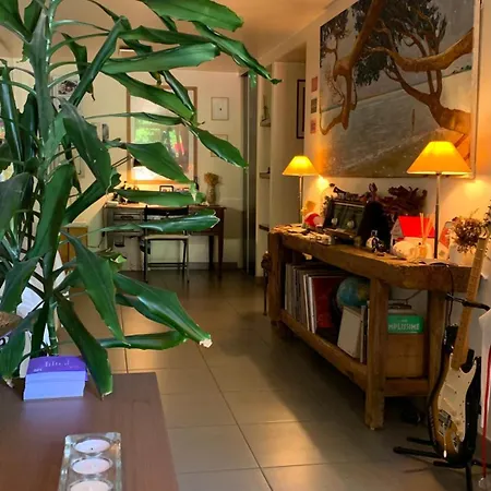 Superbe T3- Two Bedrooms With Garden And Petanque! Perfect Spot! *