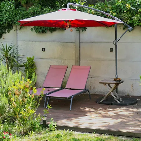 Superbe T3- Two Bedrooms With Garden And Petanque! Perfect Spot! *
