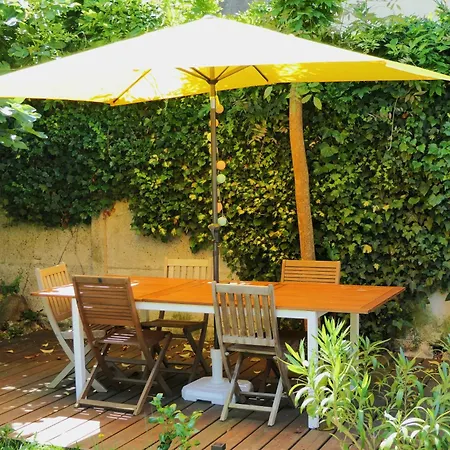 Apartamento Superbe T3- Two Bedrooms With Garden And Petanque! Perfect Spot!