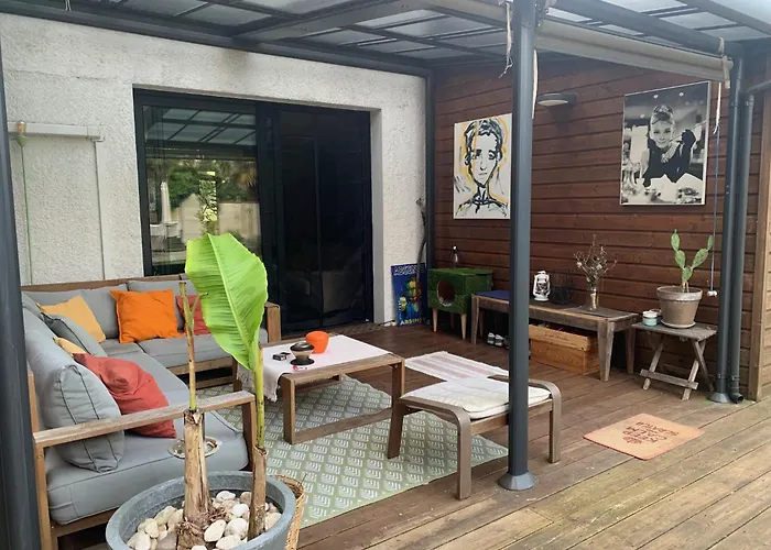 Superbe T3- Two Bedrooms With Garden And Petanque! Perfect Spot! Lägenhet