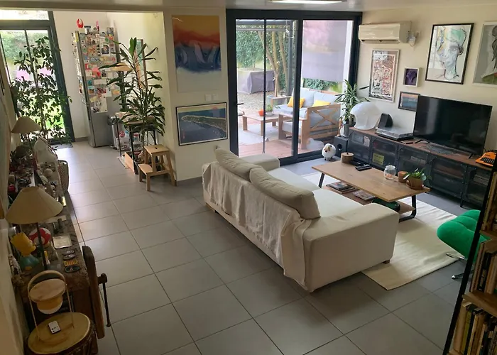 Superbe T3- Two Bedrooms With Garden And Petanque! Perfect Spot! Bordeaux