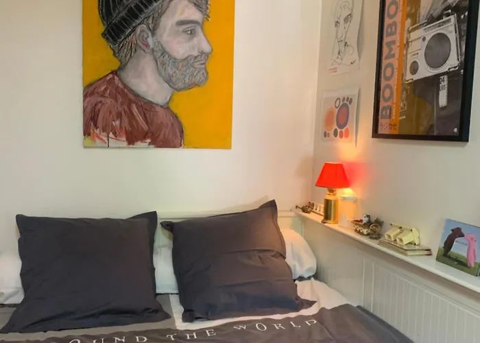 Superbe T3- Two Bedrooms With Garden&pétanque! Perfect Spot!